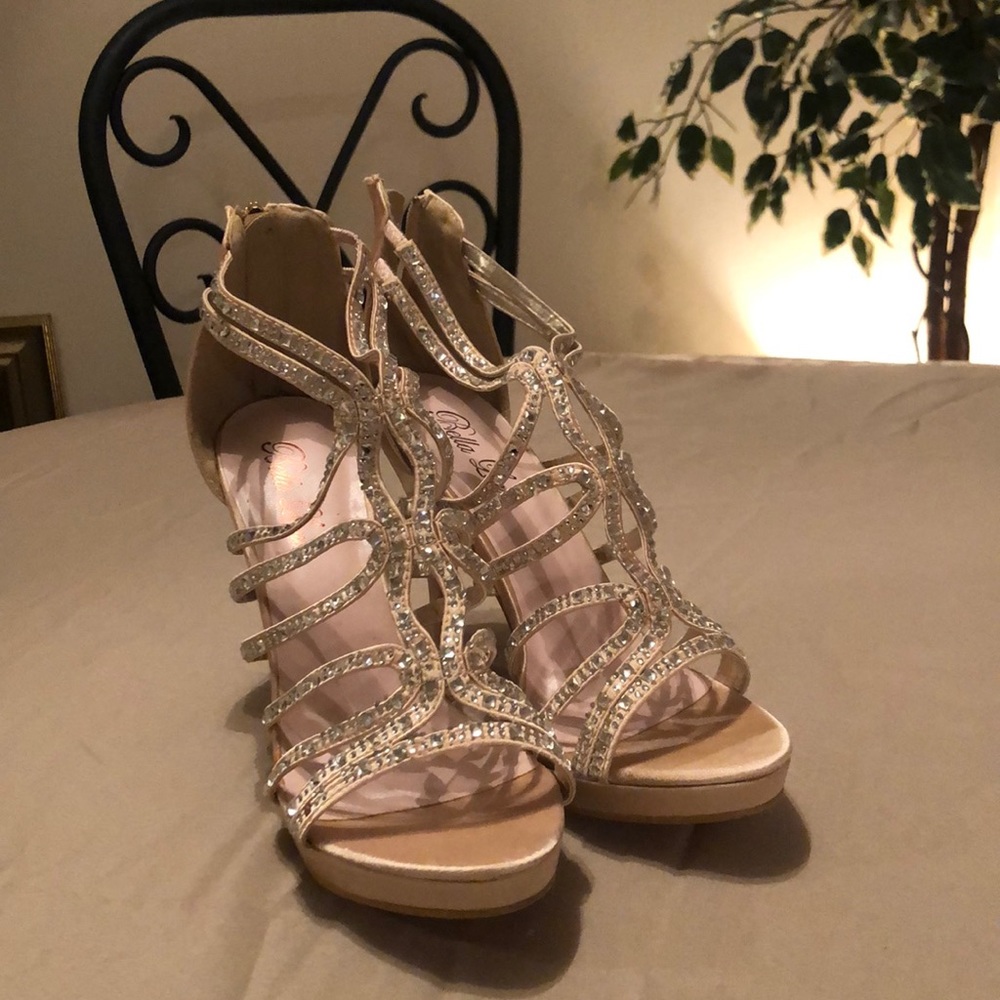 Women’s shoes